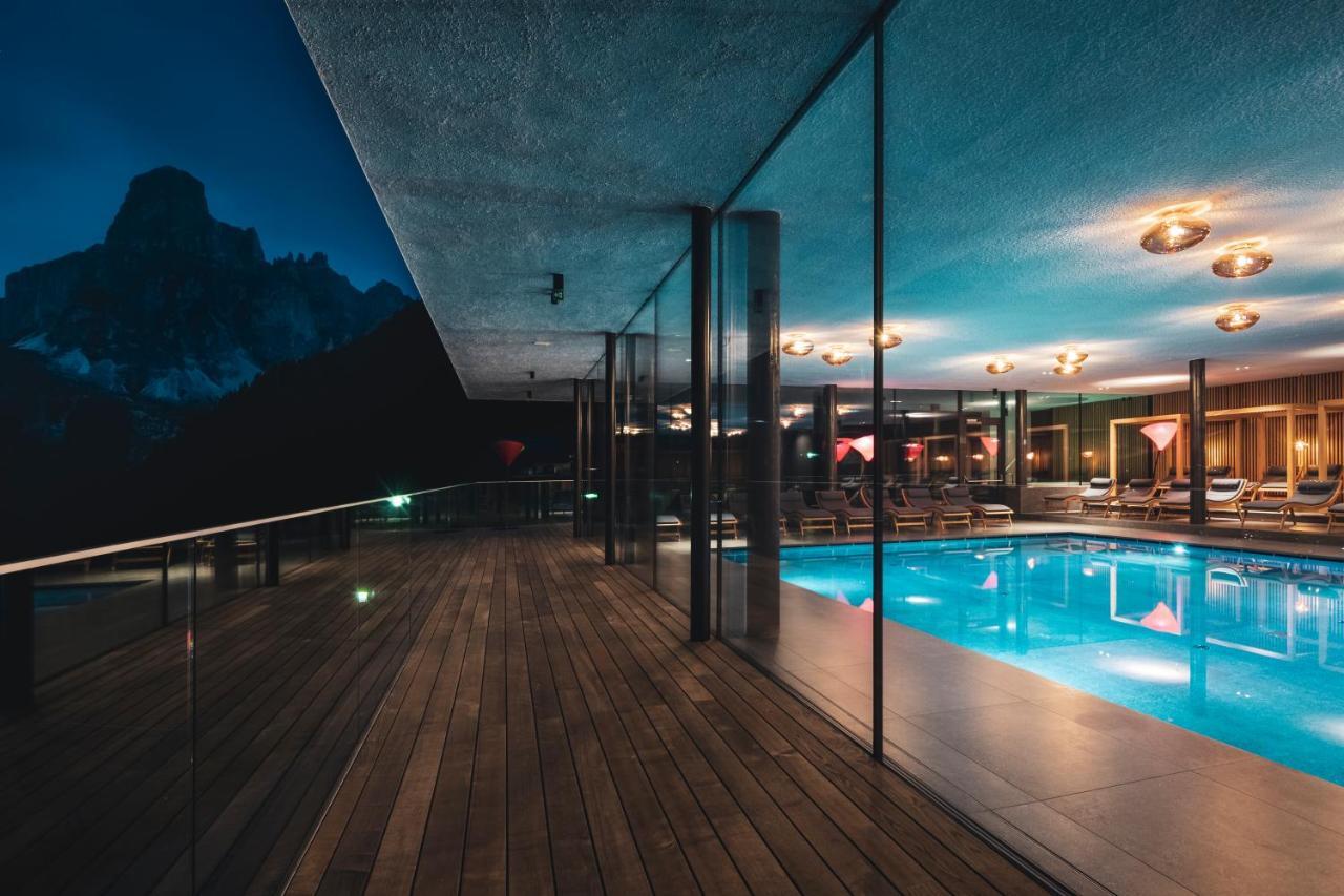 Hotel Arlara Corvara Exteriör bild